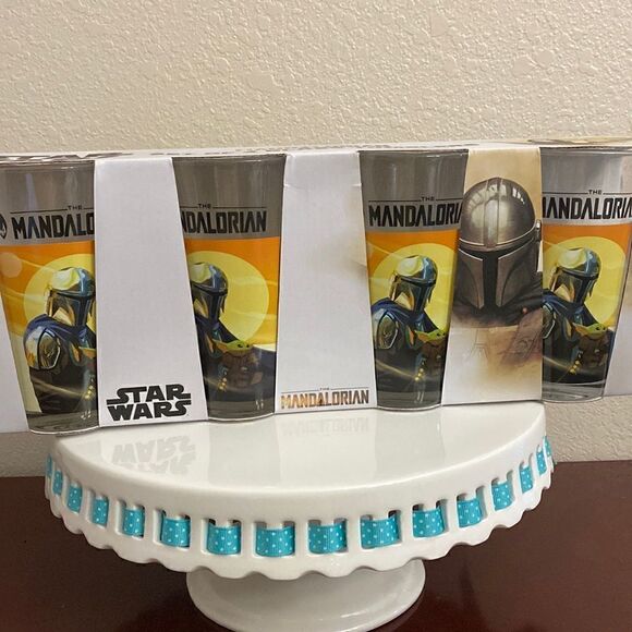 Star Wars The MANDALORIAN glass tumblers NIB NEW IN BOX Disney 16oz each - Picture 3 of 7